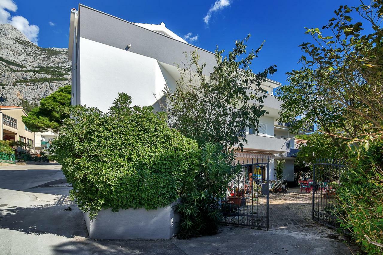 מאקרסקה Apartmani Maja מראה חיצוני תמונה