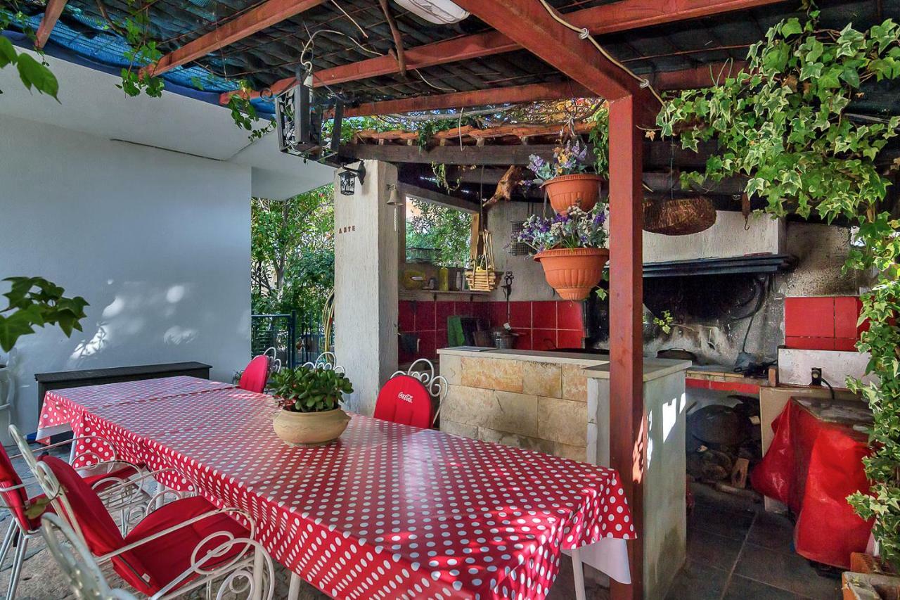 מאקרסקה Apartmani Maja מראה חיצוני תמונה