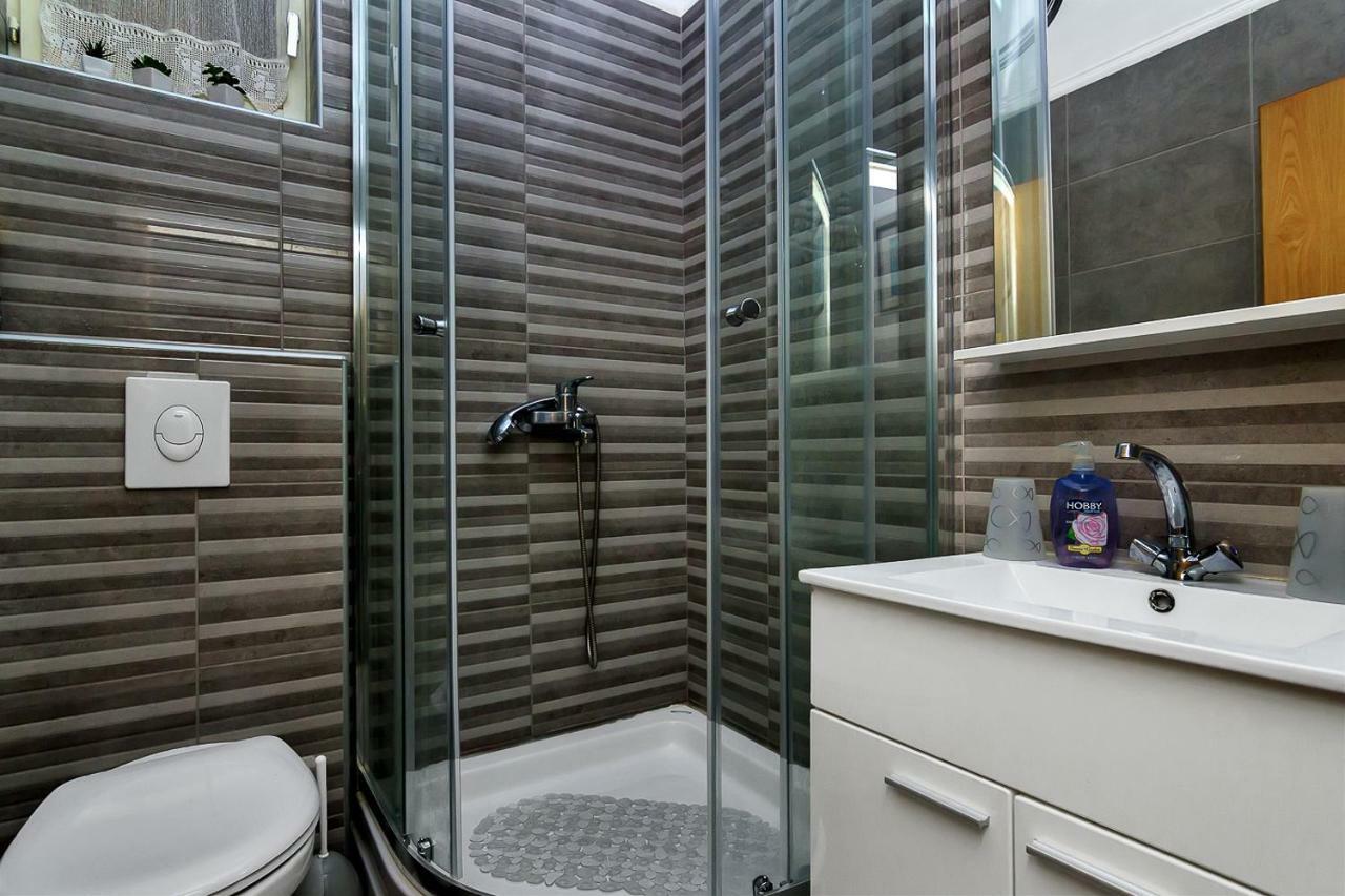 מאקרסקה Apartmani Maja מראה חיצוני תמונה