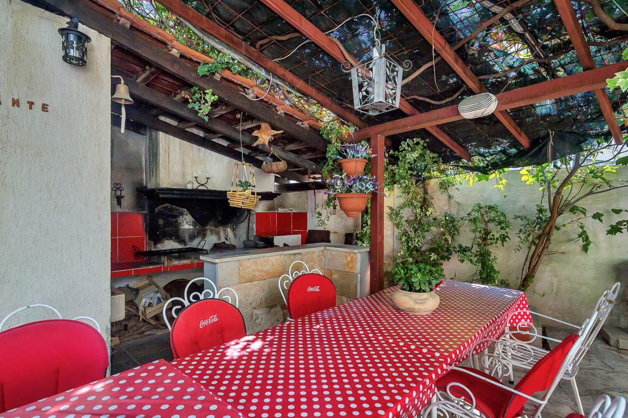 מאקרסקה Apartmani Maja מראה חיצוני תמונה